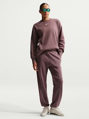 Hnědá s tetováním - Volná flísová mikina Nike s kulatým výstřihem u krku - Obrázek 8 z 12