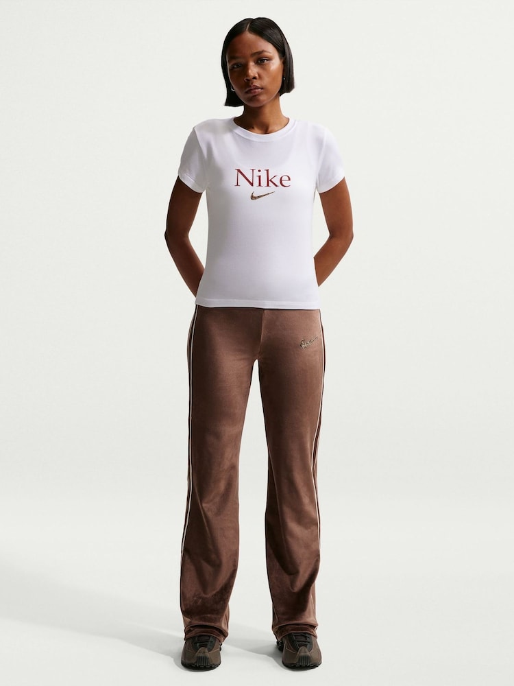Vit - Nike Animal Logo Graphic T-Shirt - Bild 1 av 5