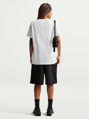 Nike White Sportswear Essential Oversized T-Shirt - Image 2 of 5