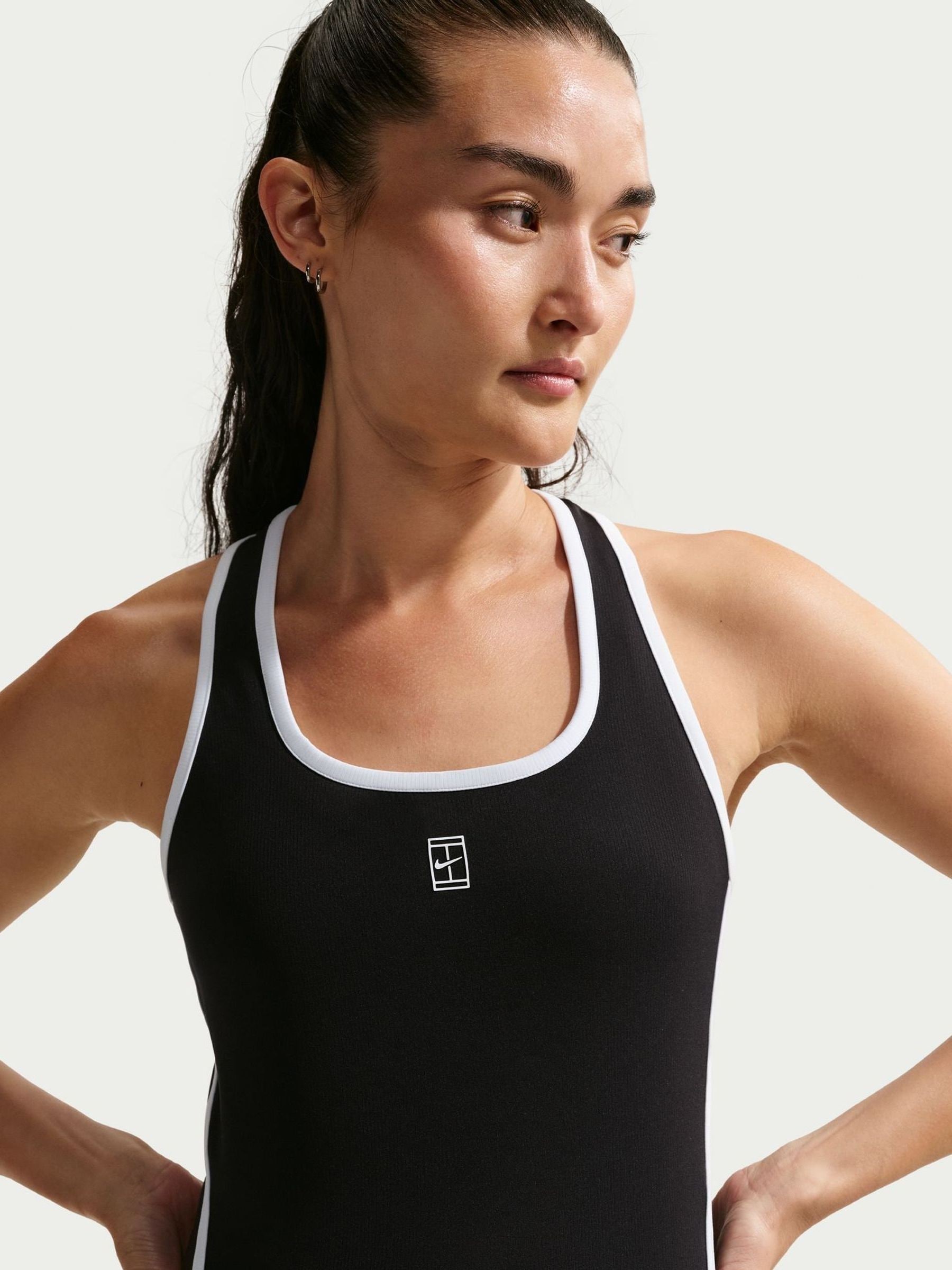 Next：日本 ブラック - Nike Advantage Dri-FIT テニス/パデル タンク