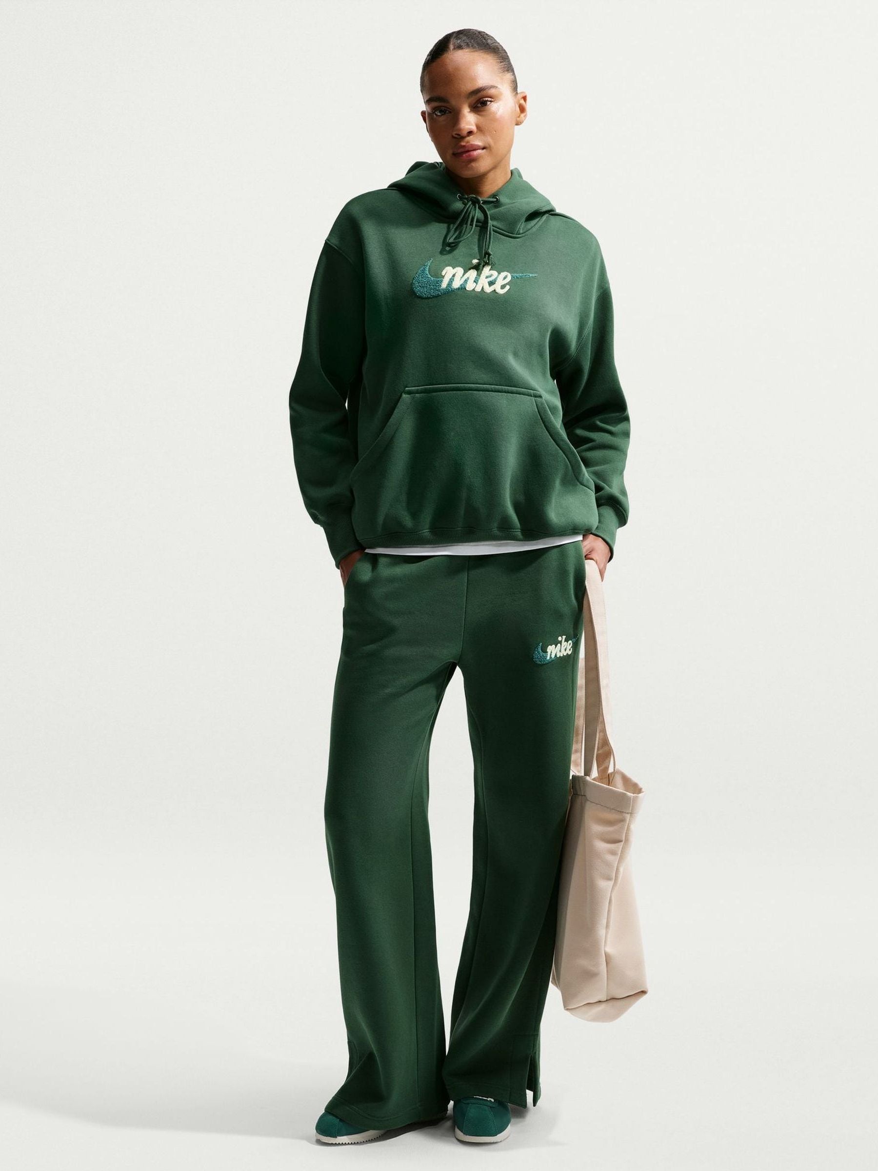 jogging nike vert sapin