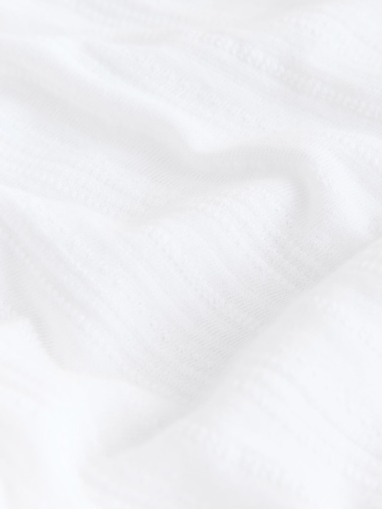 White Short Sleeve Notch Neck Shirred Bubblehem Top - Image 8 of 8