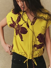 Groen met bloemenprint - V-Neck Short Sleeved Tie Waist Top - Afbeelding 3 van 8