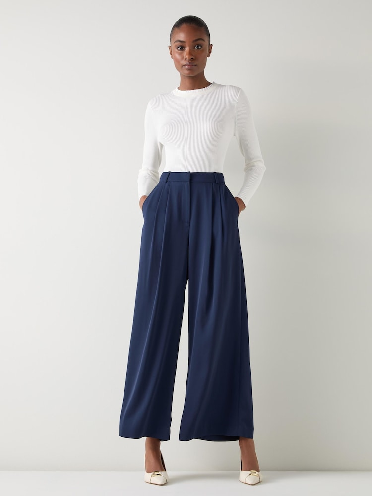 LK Bennett Sykes Midnight Plain Polyester Wide Leg Pleat Trousers - Imagem 2 de 3