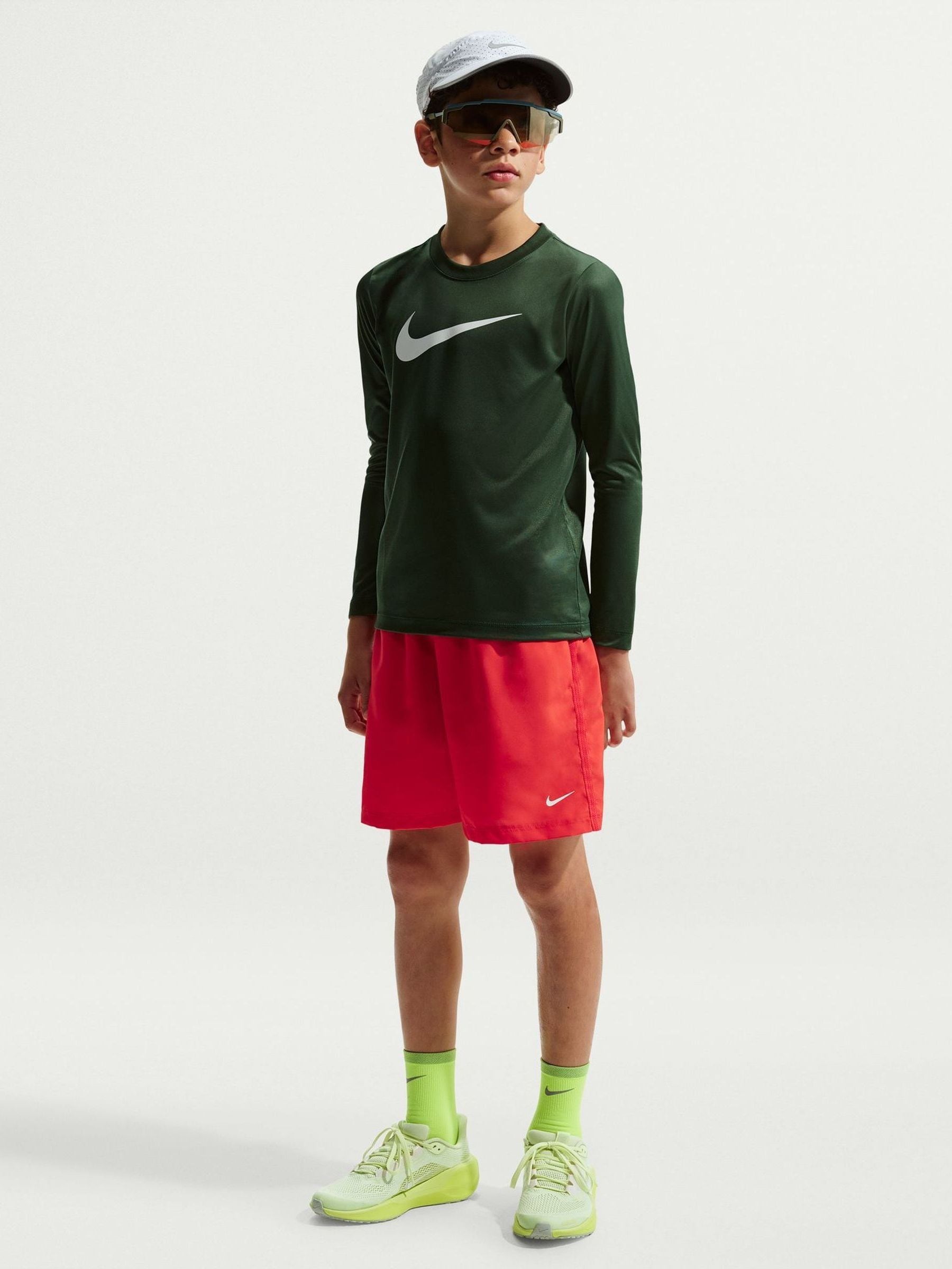 nike red training shorts