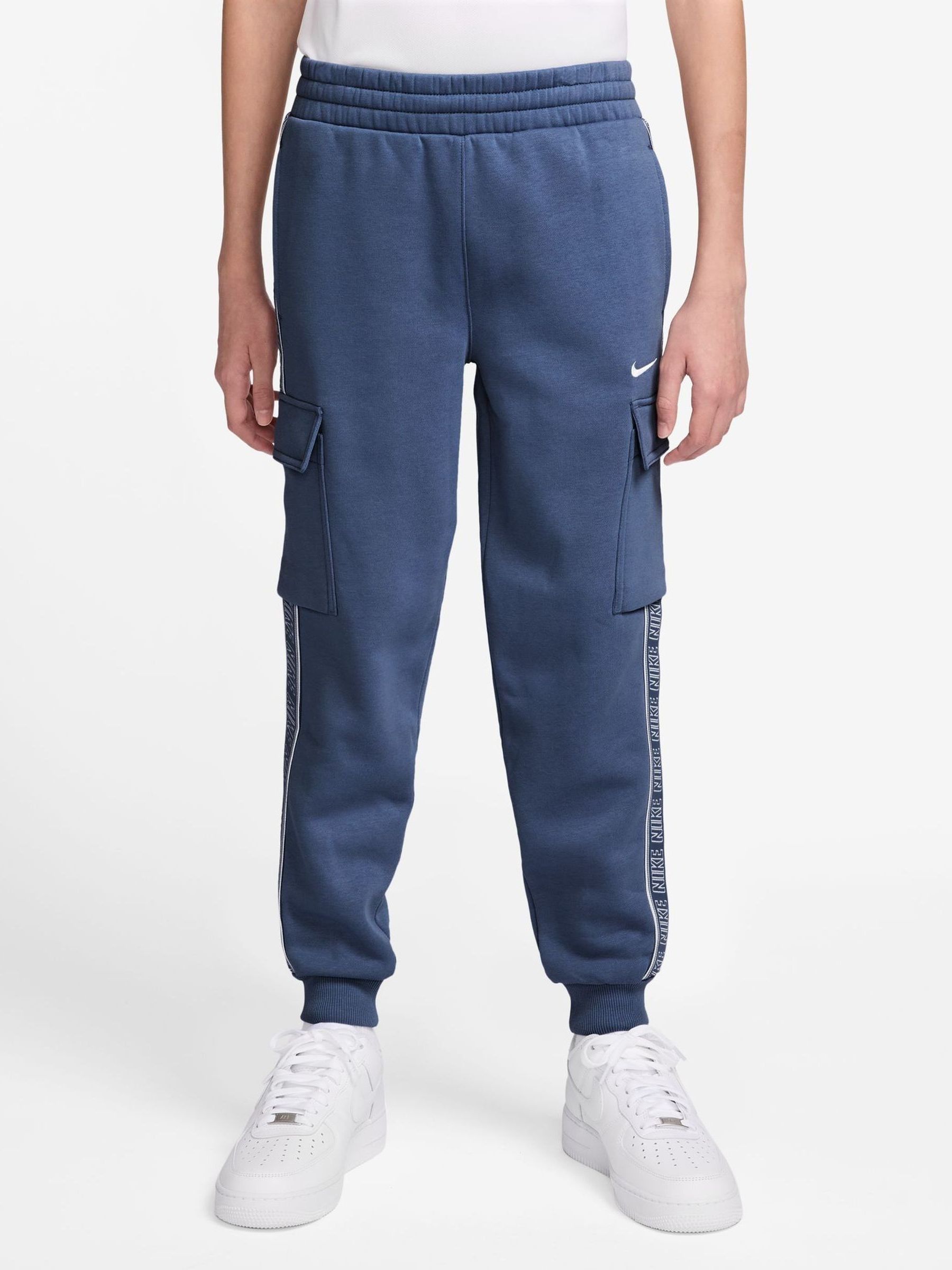 nike navy cargo joggers