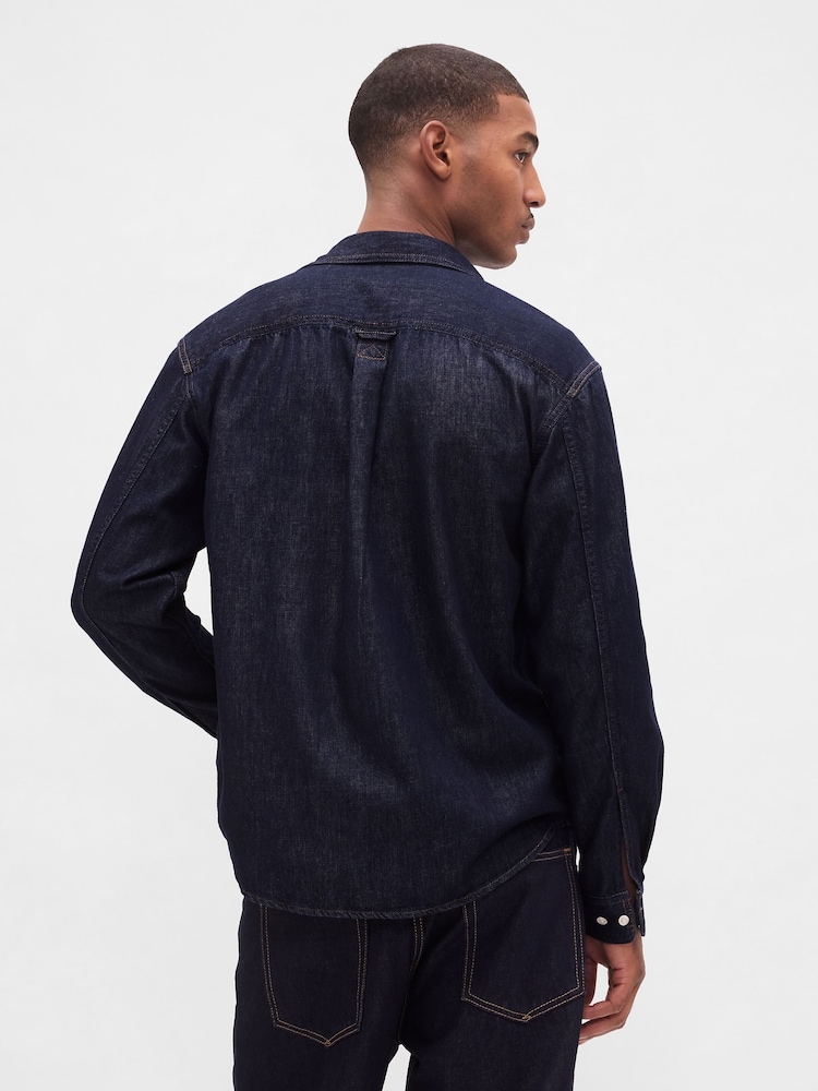 Gap Dark Indigo Blue UltraSoft Denim Relaxed Shirt - Image 2 of 4 Gap Dark Indigo Blue UltraSoft Denim Relaxed Shirt - Image 2 of 4