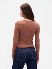 Gap Brown CloseKnit Jersey T-Shirt - Image 2 of 3