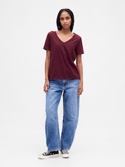 Gap Red Vintage Soft V-Neck Short Sleeve T-Shirt - Image 3 of 4