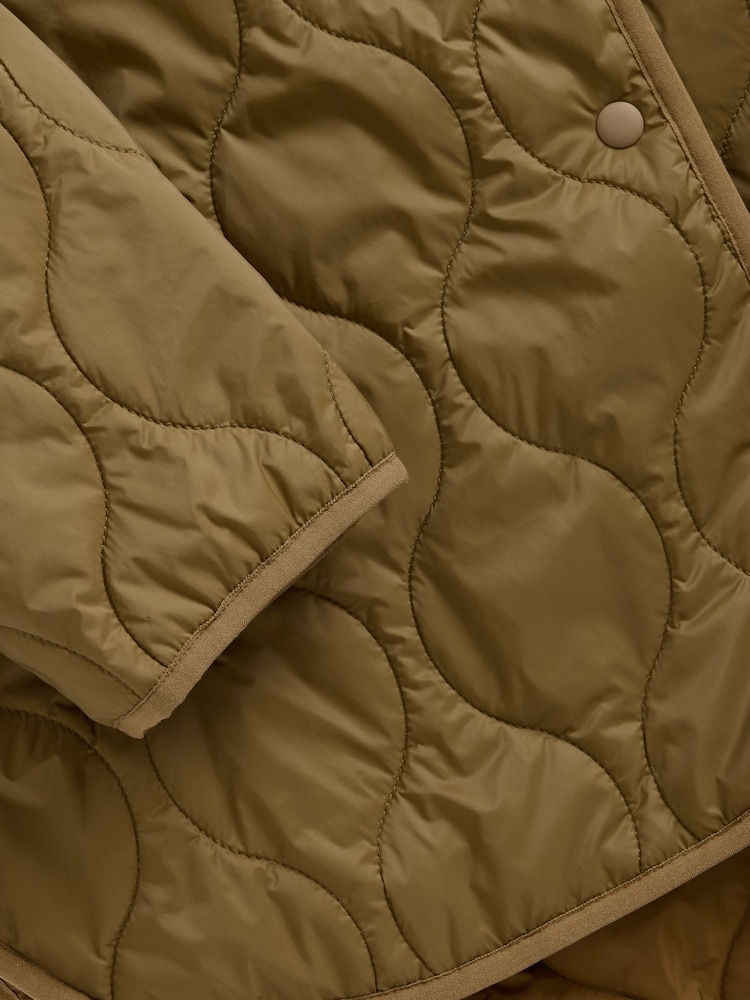 Gap Green Oversized Lightweight Quilted Liner Jacket - Image 4 of 4 Gap Green Oversized Lightweight Quilted Liner Jacket - Image 4 of 4