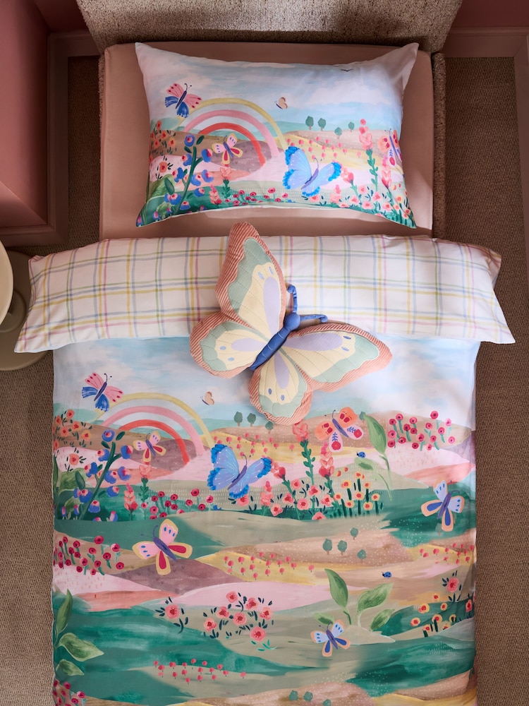 Pink/Green Meadow Scene Duvet Cover and Pillowcase Set - Image 1 of 2 Pink/Green Meadow Scene Duvet Cover and Pillowcase Set - Image 1 of 2