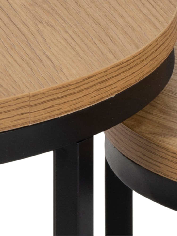 Actona Black Oak Spiro Round Nest of Tables - Image 6 of 6