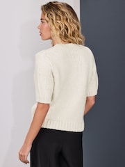 Ecru - Kurzärmliger Pullover mit Twist-Strick und Wolle - Bild 4 von 8