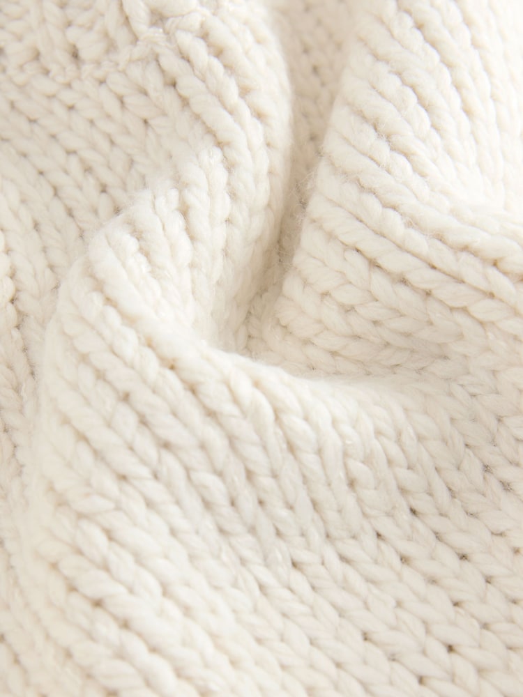 Ecru - Kurzärmliger Pullover mit Twist-Strick und Wolle - Bild 8 von 8