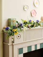 Green Spring Floral Garland - Image 1 of 4