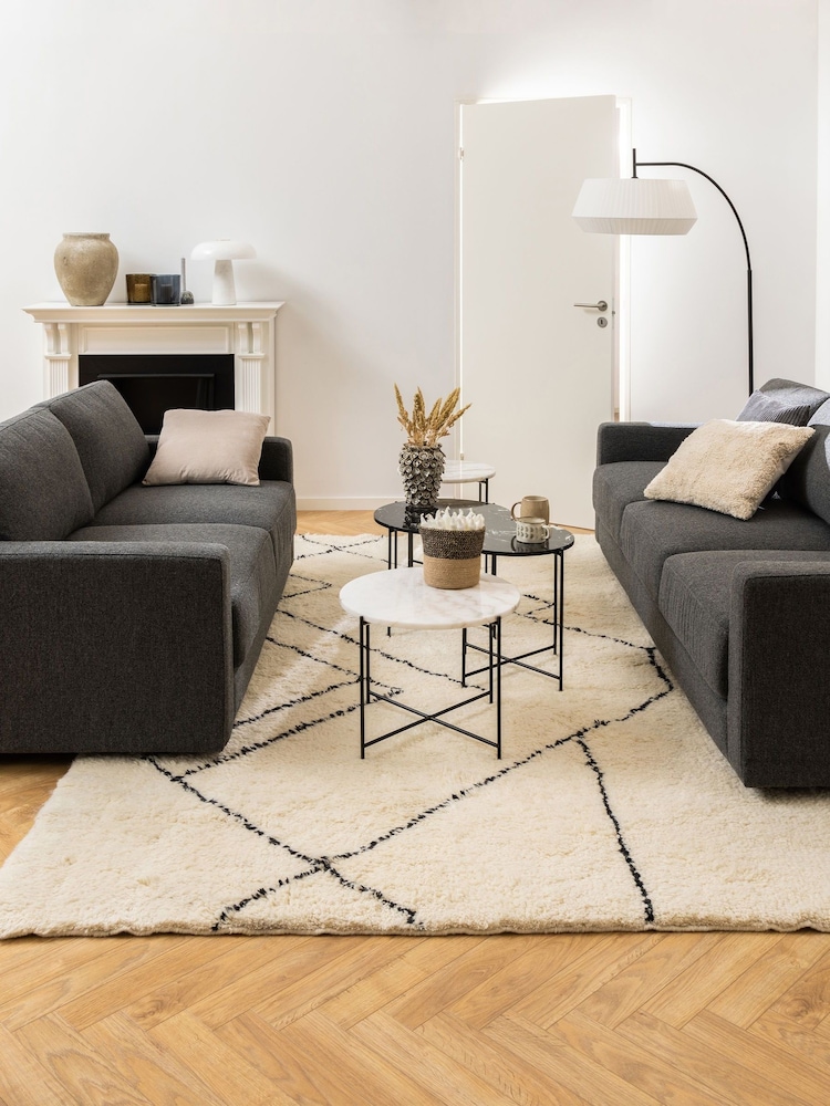 Actona White Medium Avila Side Table - Image 2 of 6