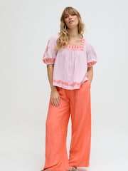 Raffya Clara Square Neck Embroidered Blouse - Imagen 3 de 5
