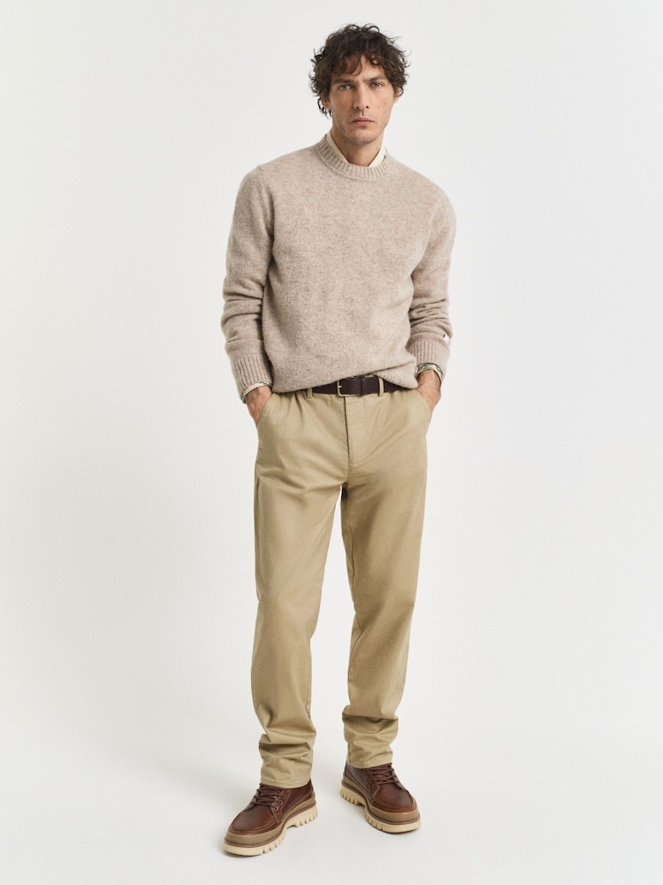Verde - GANT Regular Fit Chino Trousers - Imagen 2 de 5