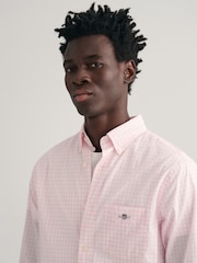 Rosa - GANT Gingham Print Classic Poplin Shirt - Imagen 4 de 6