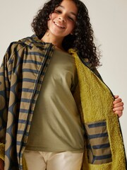 Regatta Green Orla Girls Waterproof Robe - Image 4 of 9