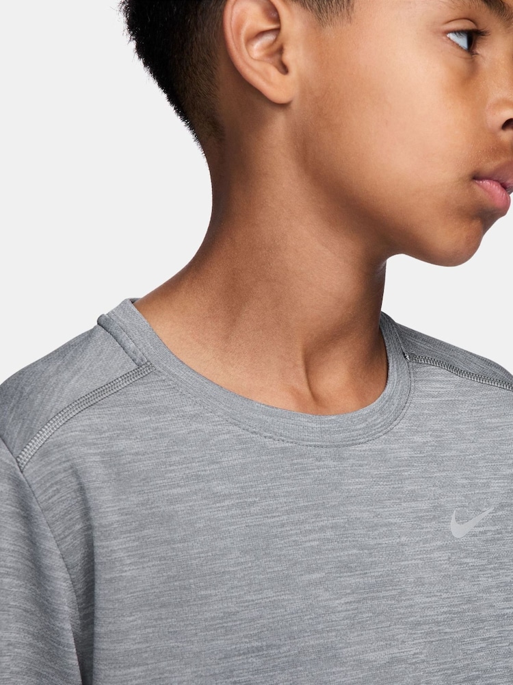 Nike Smoke Grey Miler Dri-FIT Short Sleeve T-Shirt - Image 3 of 3