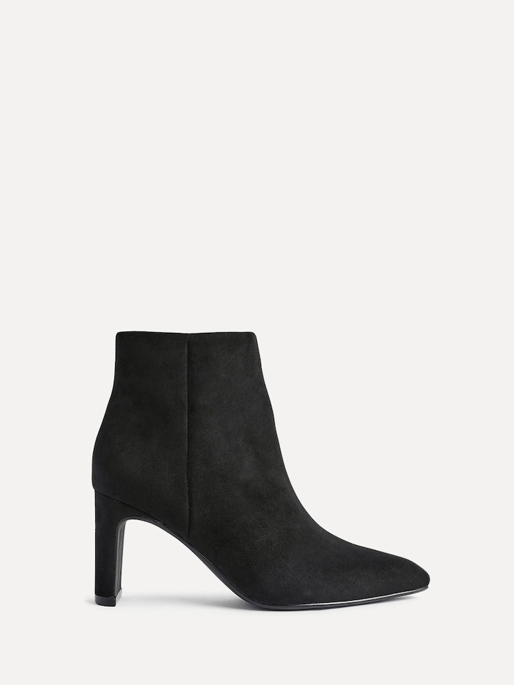 Linzi Black Alisha Point Toe Block Heeled Ankle Boots - Image 2 of 5 Linzi Black Alisha Point Toe Block Heeled Ankle Boots - Image 2 of 5