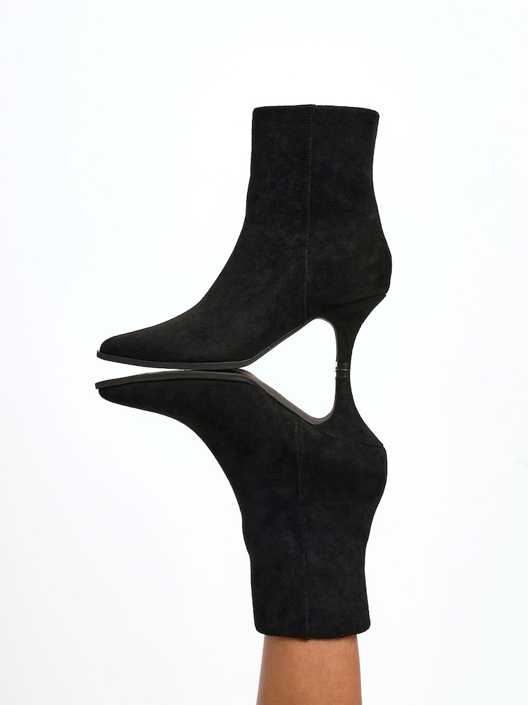 Linzi Black Pursuit Mid Heel Ankle Boots - Image 6 of 6