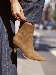 Linzi Brown Pursuit Mid Heel Ankle Boots - Image 6 of 7