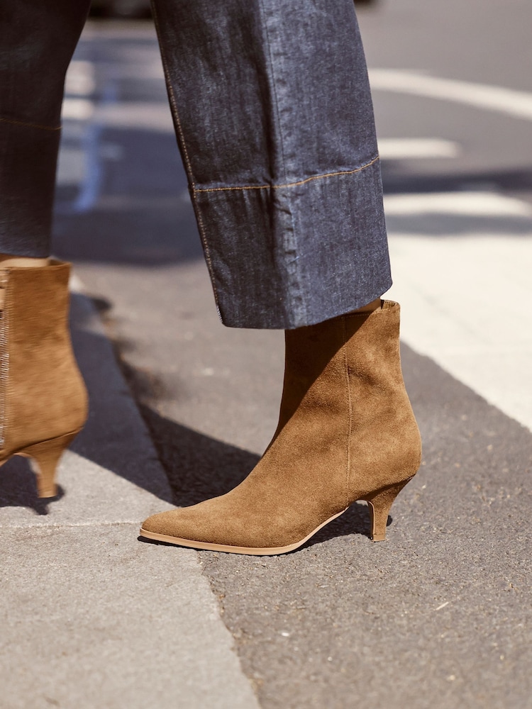 Linzi Brown Pursuit Mid Heel Ankle Boots - Image 7 of 7