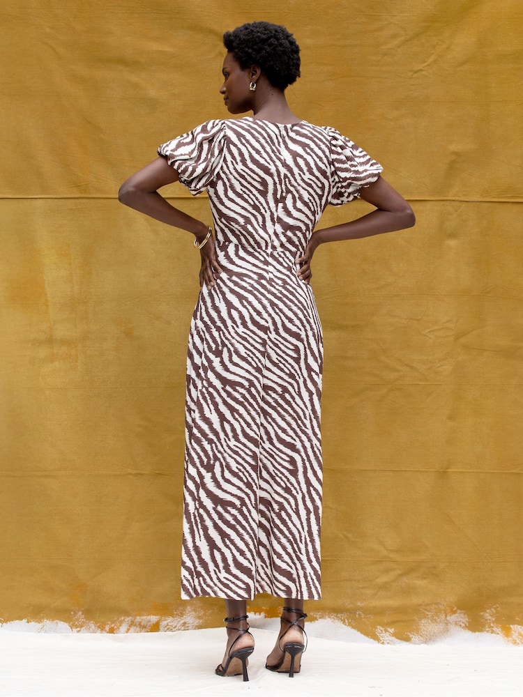 Ro&Zo Brown Petite Zebra Print Puff Sleeve Dress - Image 6 of 6