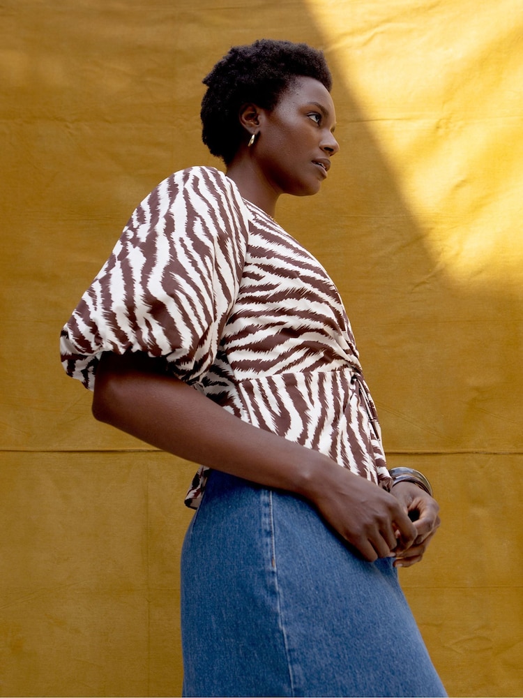 Ro&Zo Brown Zebra Print Twist Front Cotton Top - Image 2 of 4