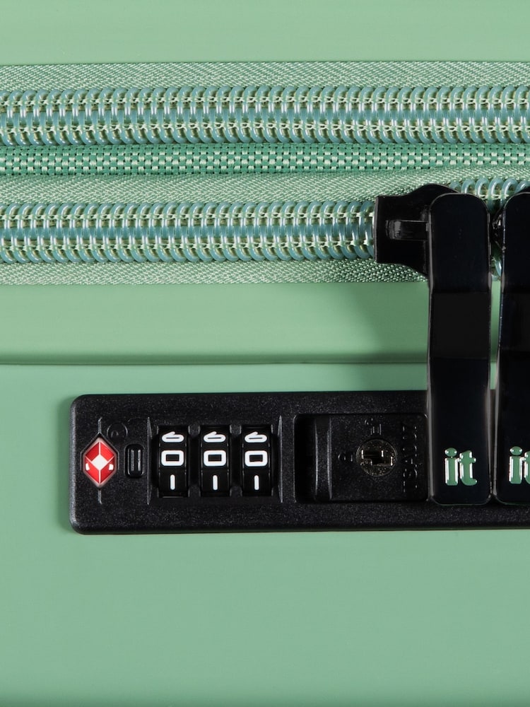 IT Luggage Green Traversed Hedge Cabin Suitcase - Image 8 of 8 IT Luggage Green Traversed Hedge Cabin Suitcase - Image 8 of 8
