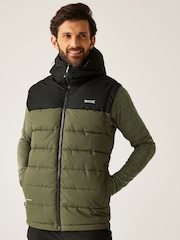 Regatta Green Aldthorn Bodywarmer Gilet - Image 1 of 9