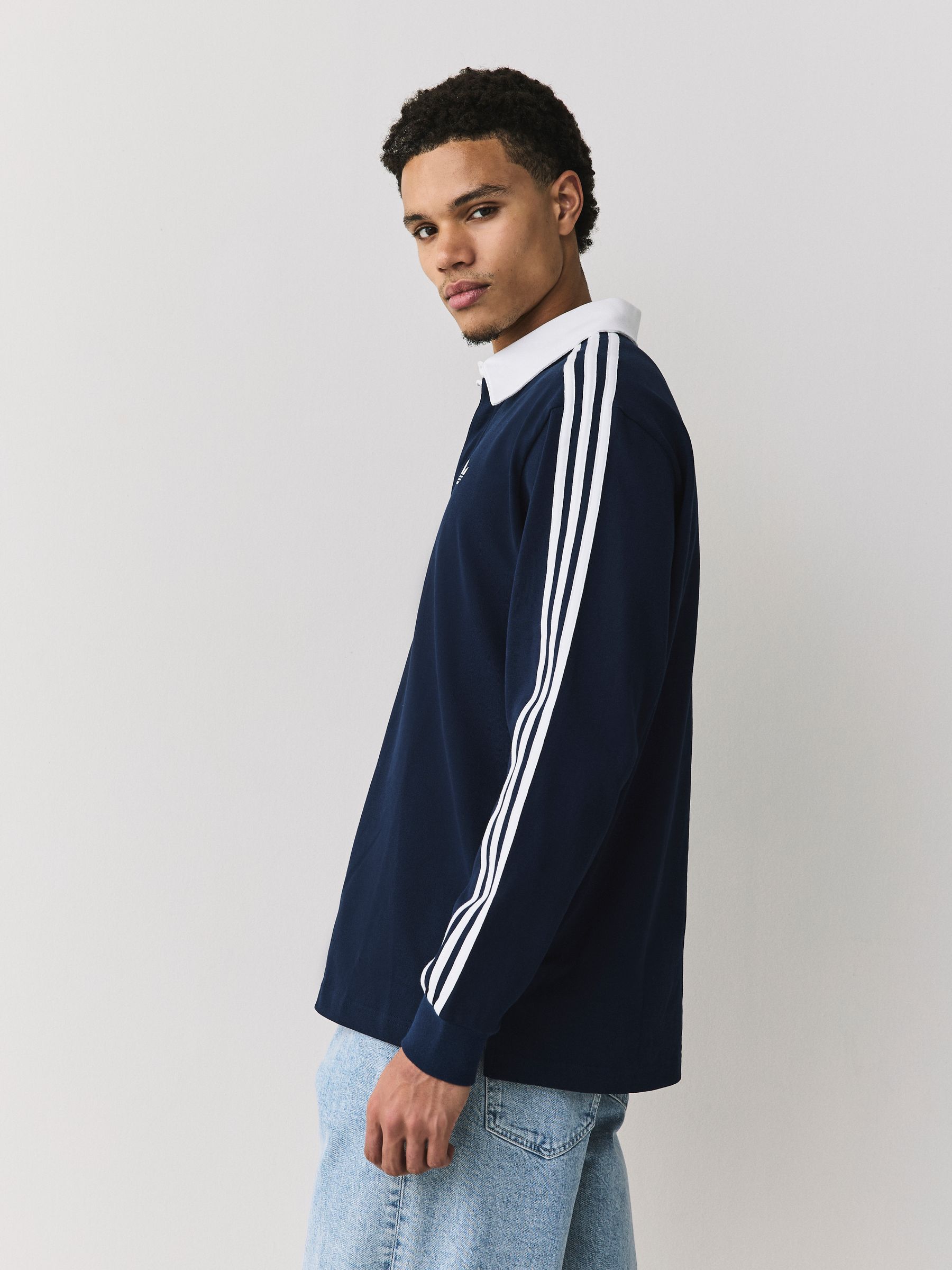 Next：日本 ブルー - adidas Originals 3 ストライプ ラグビー 長袖