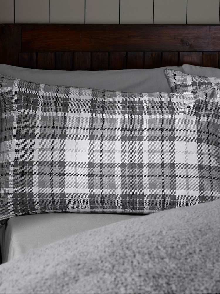 Catherine Lansfield Cosy Sherpa Check Duvet Cover Set - Imagen 2 de 4