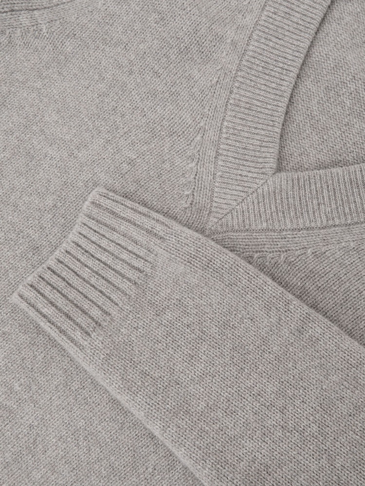 Atelier Heather Oatmeal Donside Atelier 100% Cashmere V-Neck Jumper - Image 6 of 6