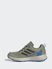 adidas Green Terrex Tracefinder Trail Running Trainers Junior - Image 2 of 9