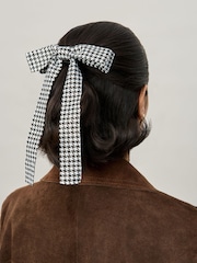 Aela Houndstooth Black and White Hair Bow - Image 1 of 4
