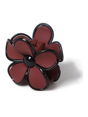 Aela Red Matte Flower Hair Claw - Image 2 of 2