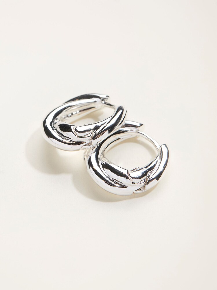 FatFace Twist Hoop Earrings - صورة 2 من 2 FatFace Twist Hoop Earrings - صورة 2 من 2