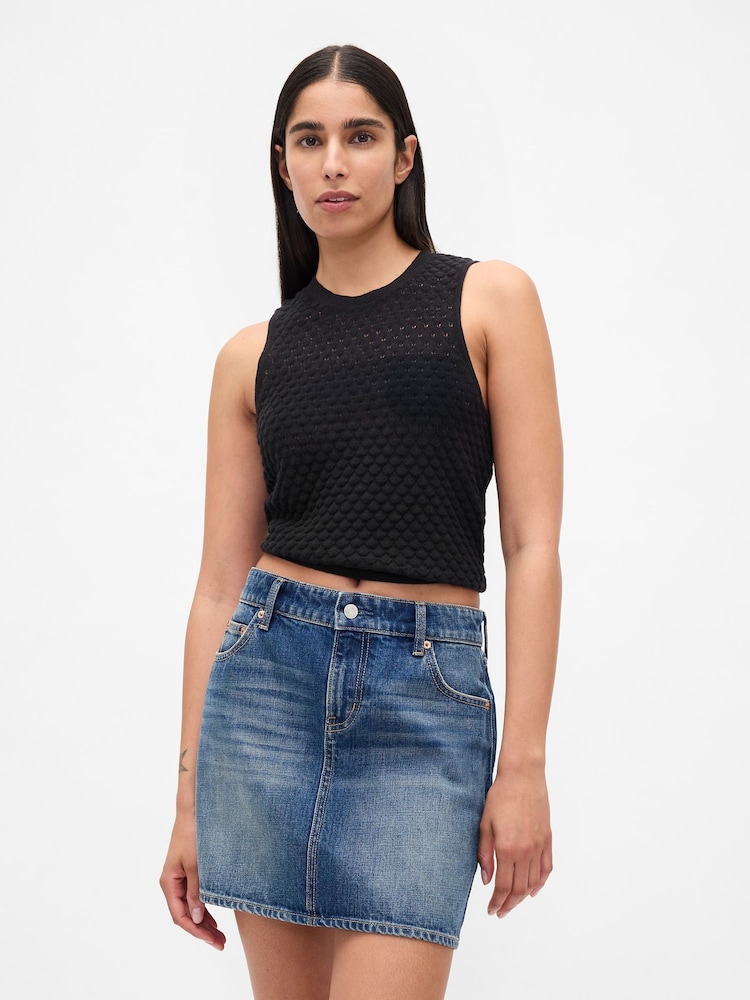 Gap Black Lightweight Soft Touch Crop Sleeveless Vest - Image 1 of 3