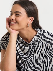 Simply Be Animal Slash Neck Cap Sleeve Top - Image 3 of 4