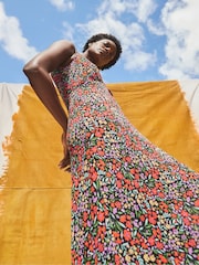 Ro&Zo Red Ditsy V-Neck Midi Dress - Image 3 of 5