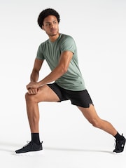 Dare 2b Accelerate Black Shorts - Image 6 of 9