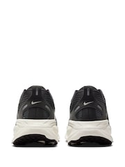 Nike (platas) Vomero 18 skriešanas kedas - Attēls 6 no 8