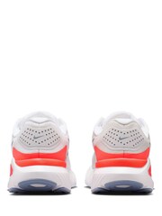 Nike White Red Structure 26 Road Running Trainers - Image 6 of 9