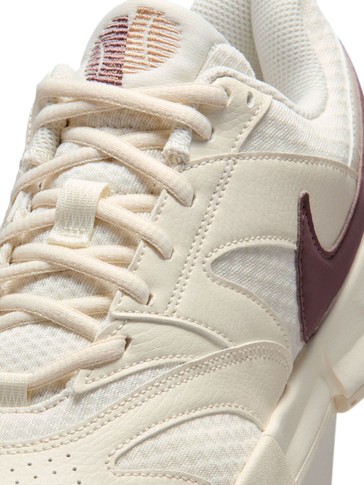 Nike White Court Lite 4 Tennis Trainers - Image 9 of 9 Nike White Court Lite 4 Tennis Trainers - Image 9 of 9