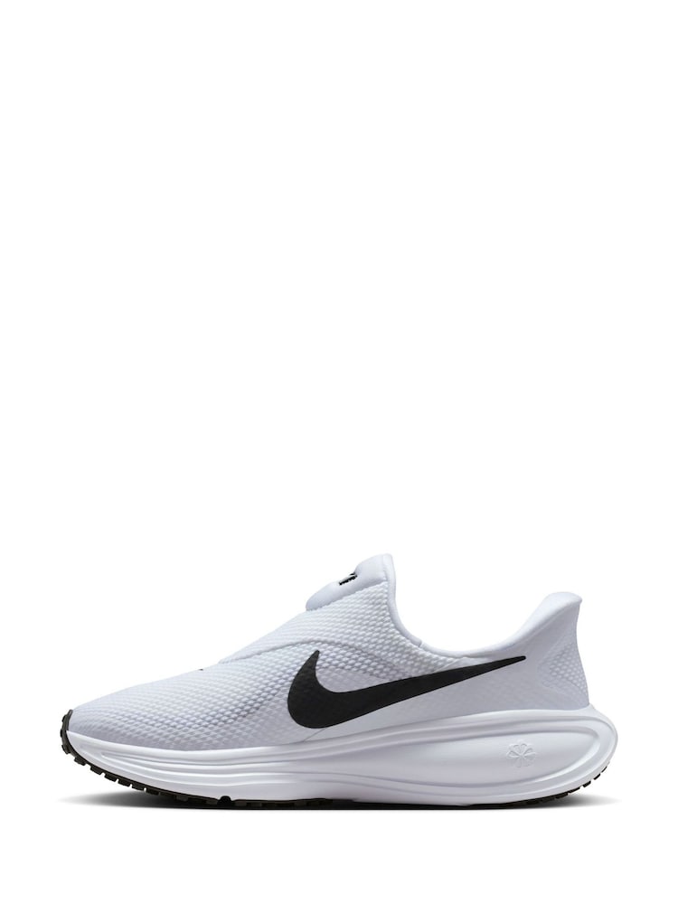 Nike White Black Revolution 8 EasyOn/Off Road Running Trainers - Image 2 of 12