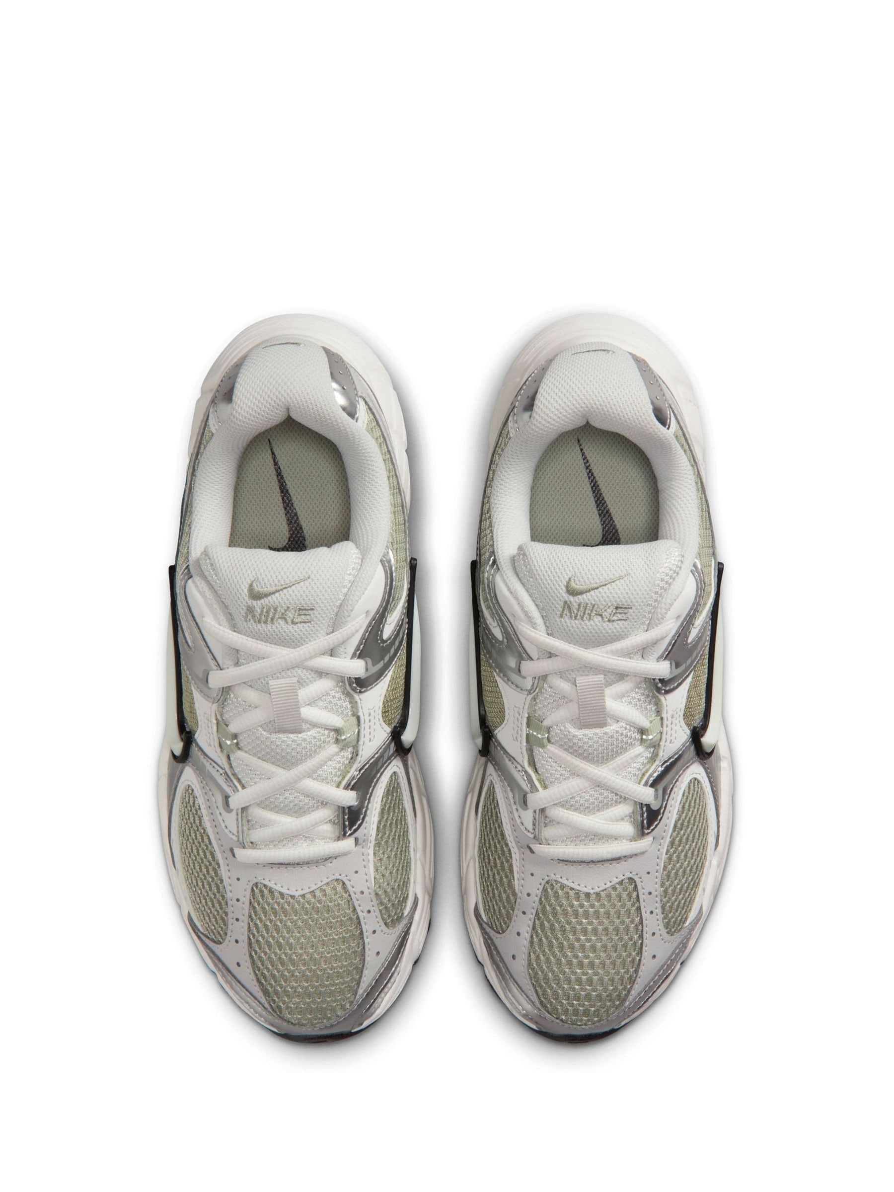 Buy Nike Green Fog Soft Pearl V5 Runner Trainers from Next Romania