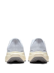 Nike White Pink Pegasus 41 Road Running Trainers - Image 3 of 11